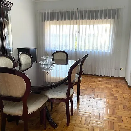 Casa Do Tojal بيت للعطل